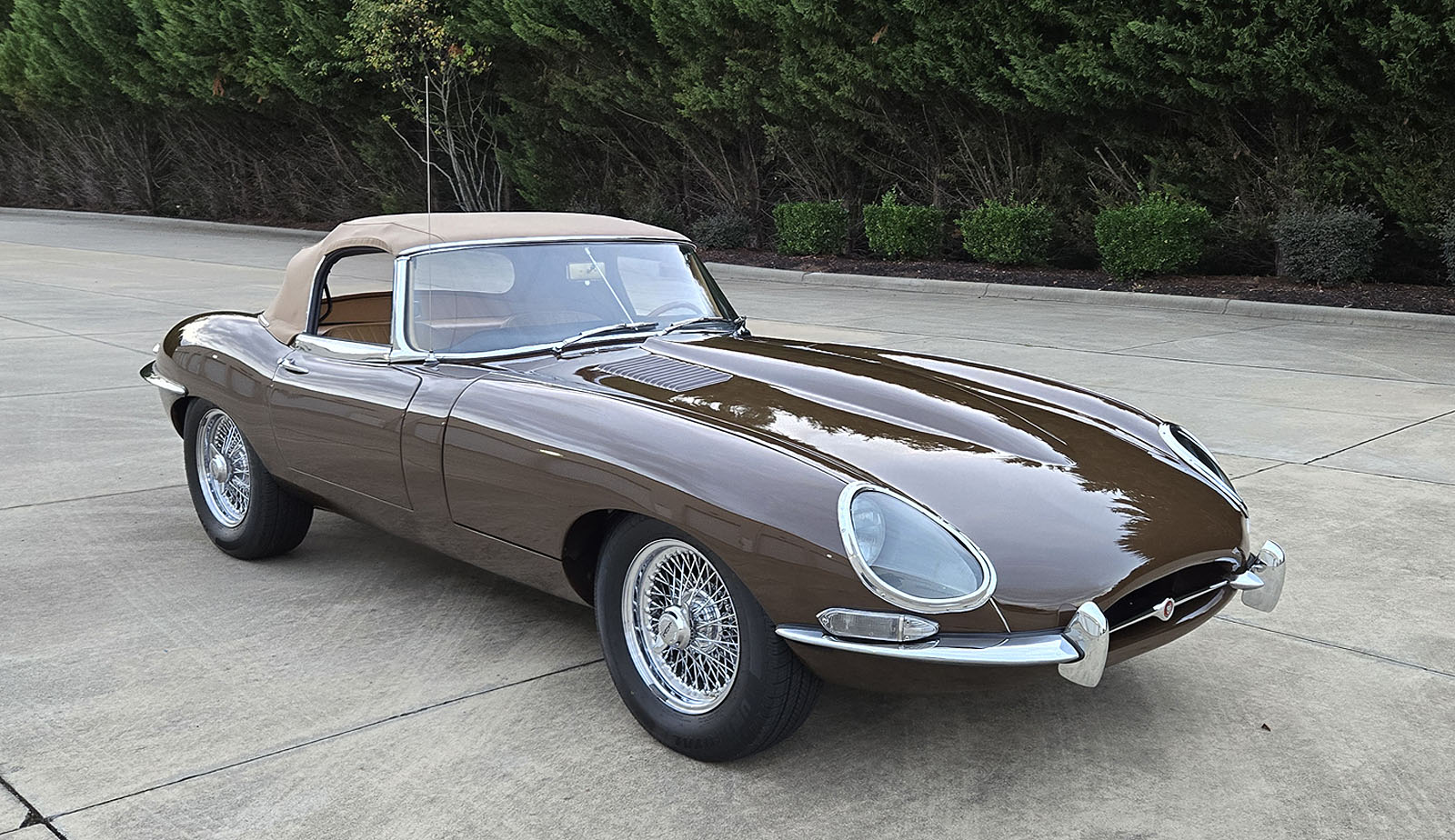 SOLD: 1965 Jaguar E-type Series 1 Roadster