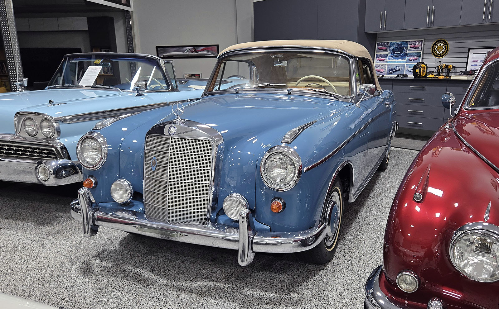 NEW ARRIVAL: 1959 Mercedes-Benz 220S Cabriolet “Ponton”